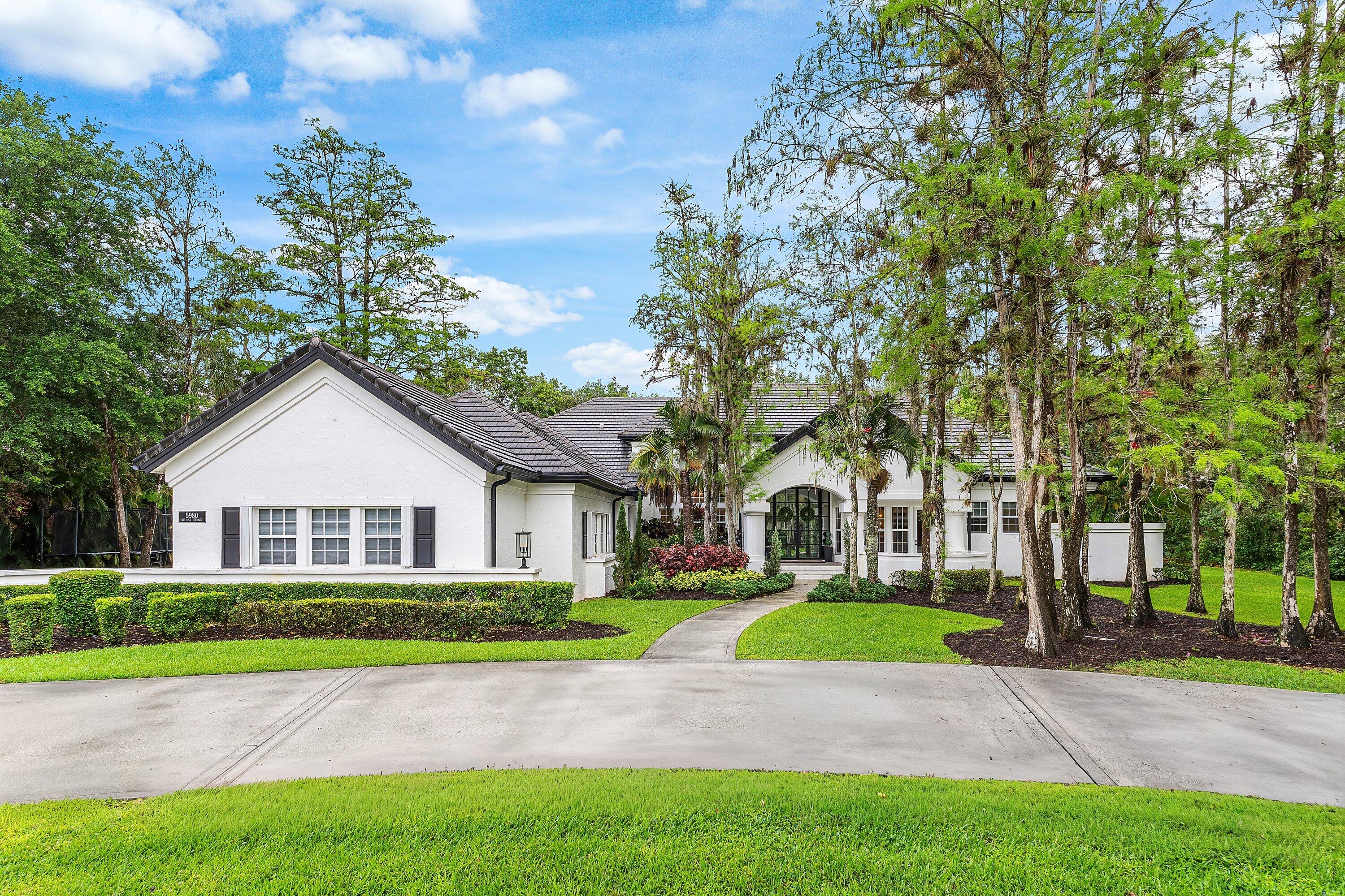 5980 NW 81st Terrace