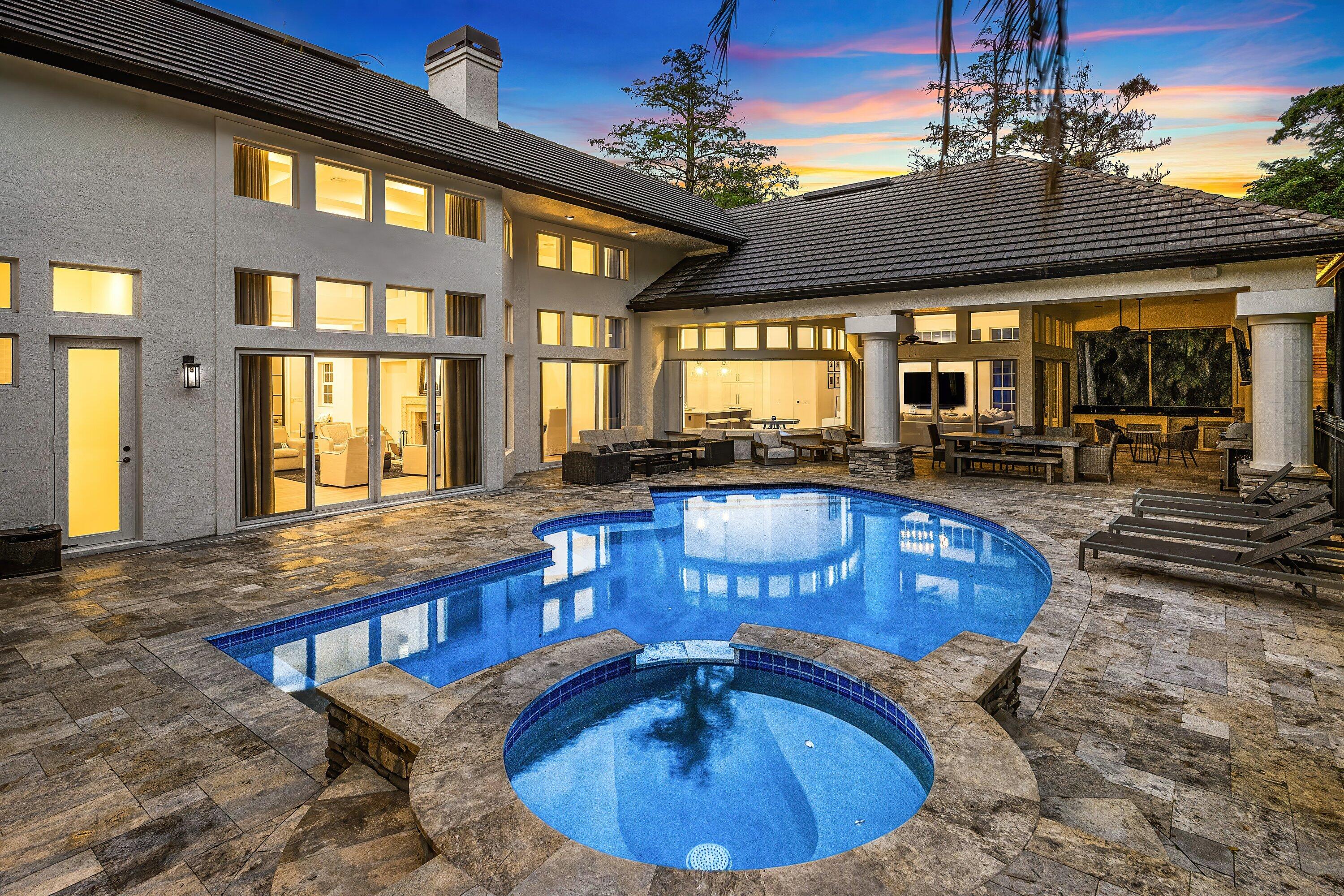 5980 NW 81st Terrace