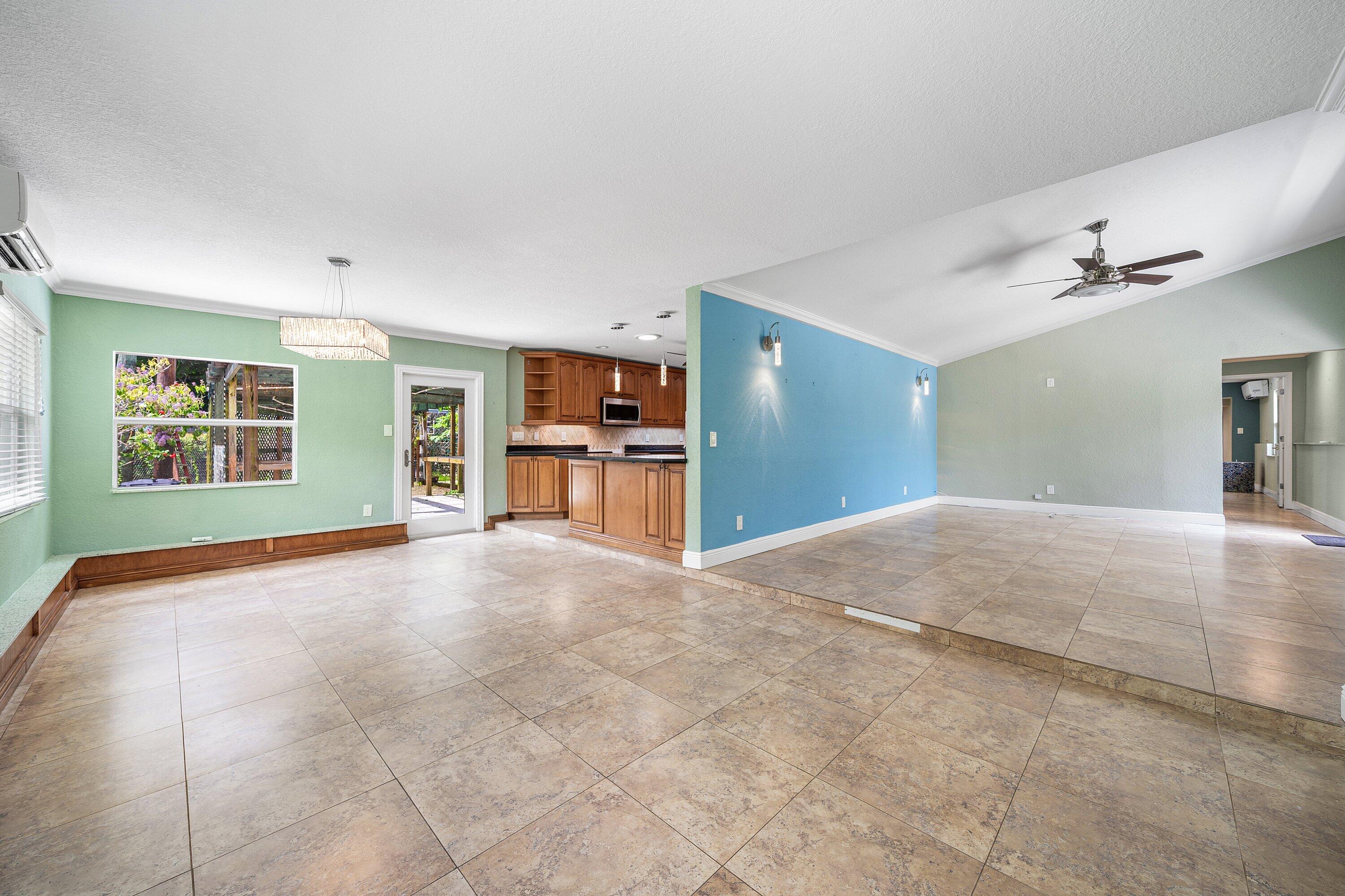 2873 Riverland Road