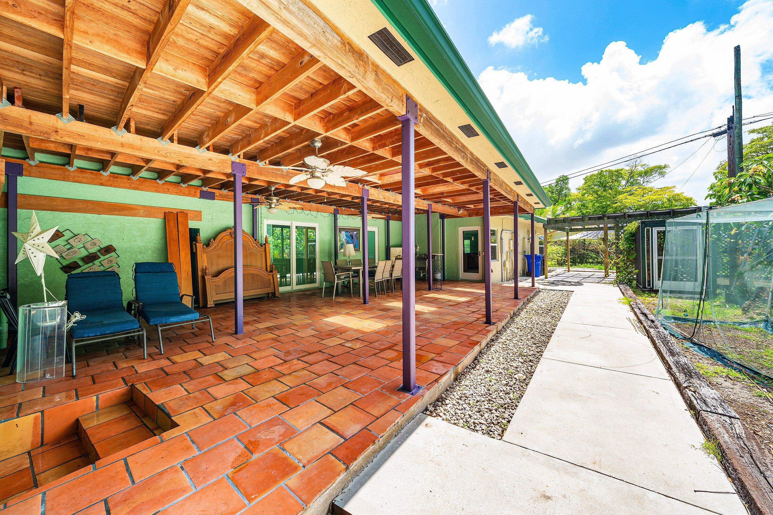 2873 Riverland Road
