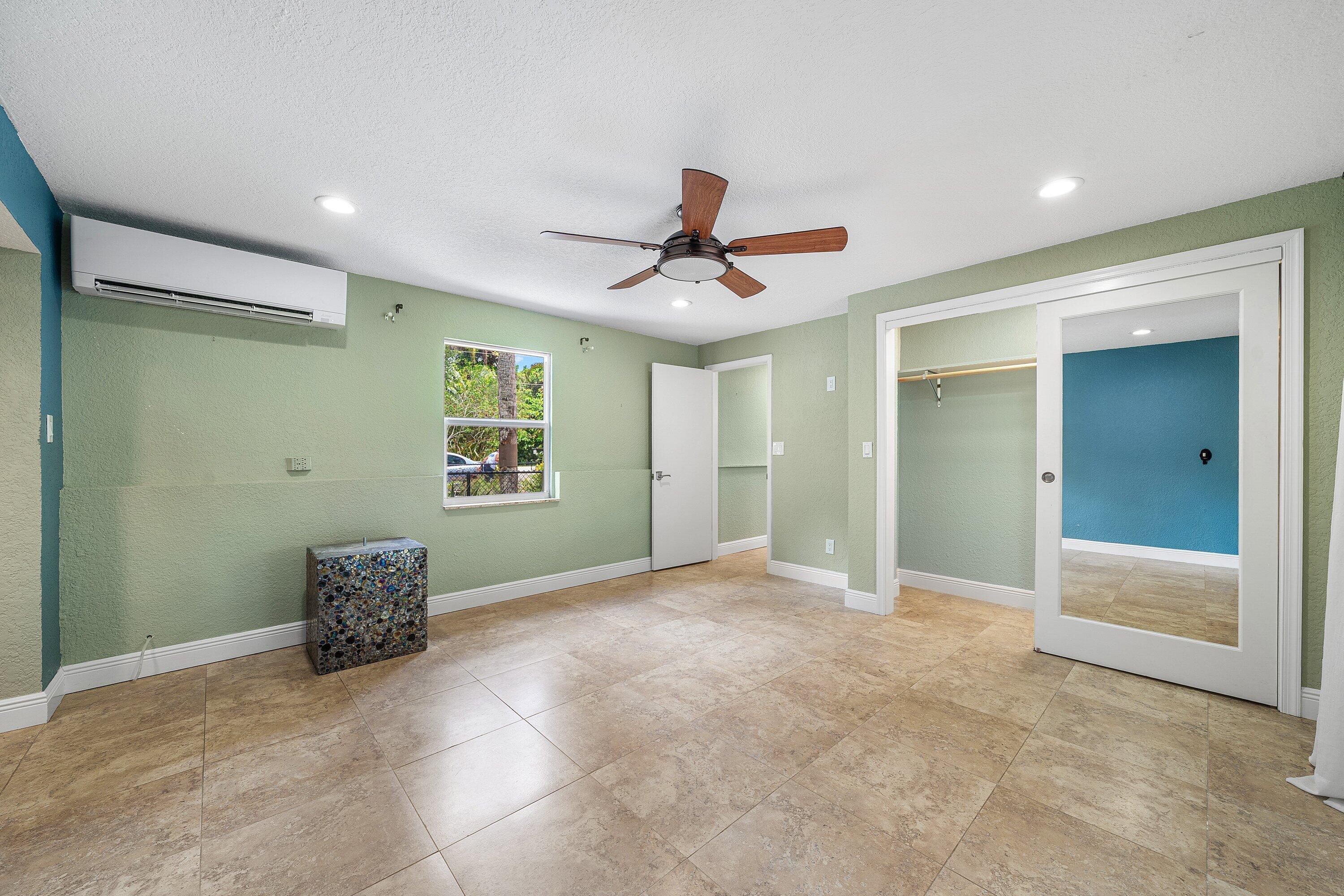 2873 Riverland Road
