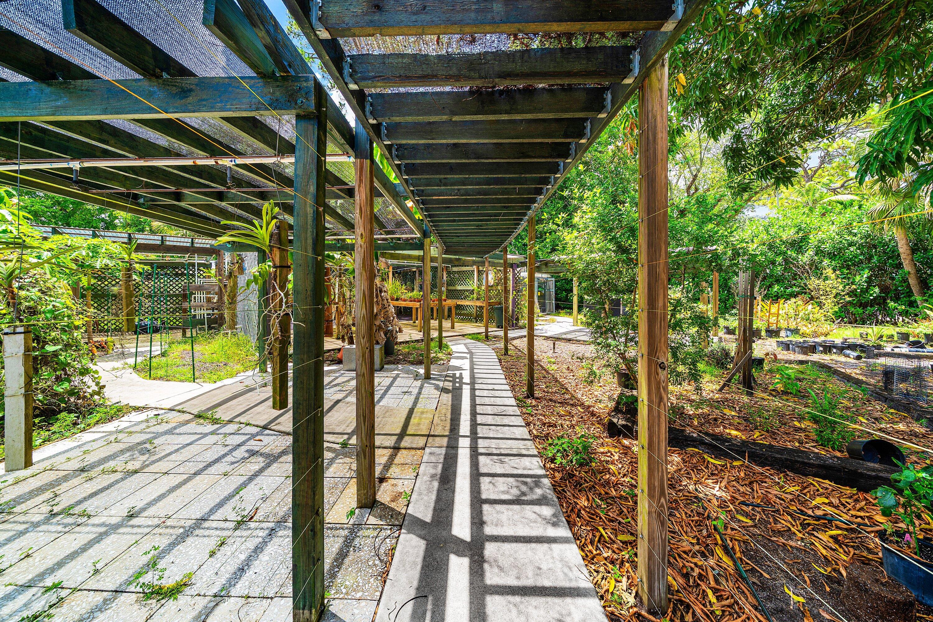 2873 Riverland Road