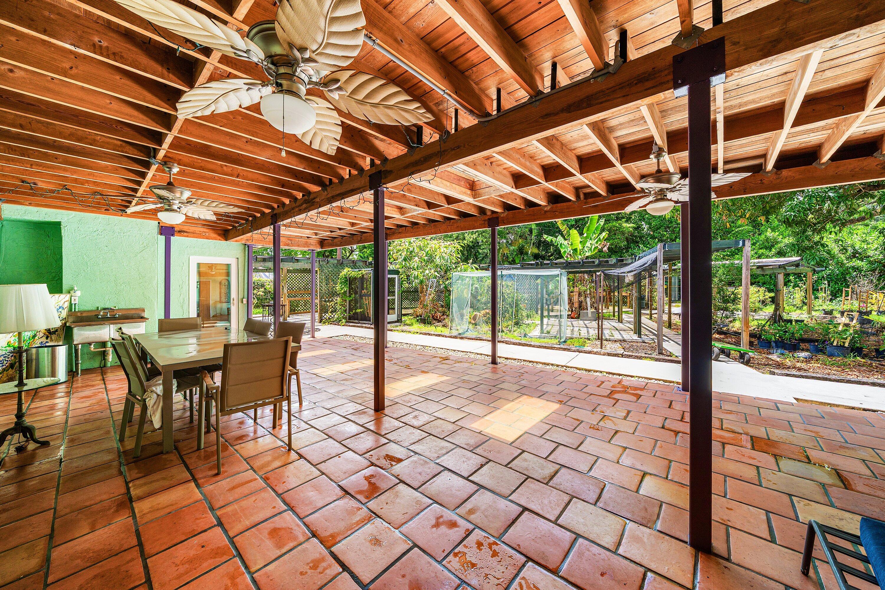 2873 Riverland Road
