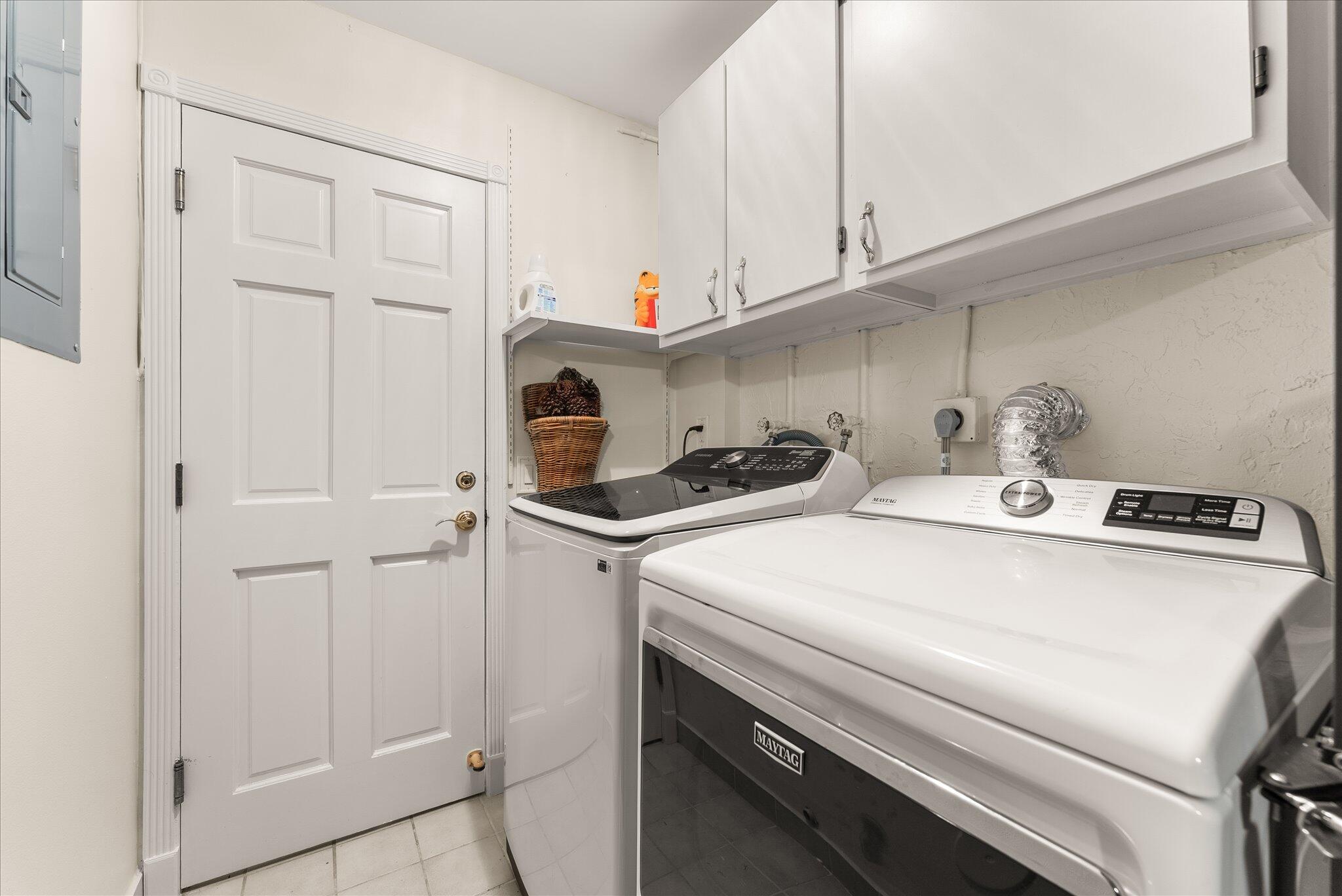 2116 Austin