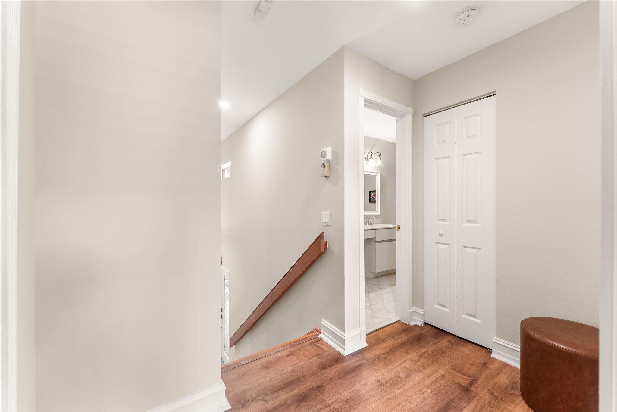 2116 Austin