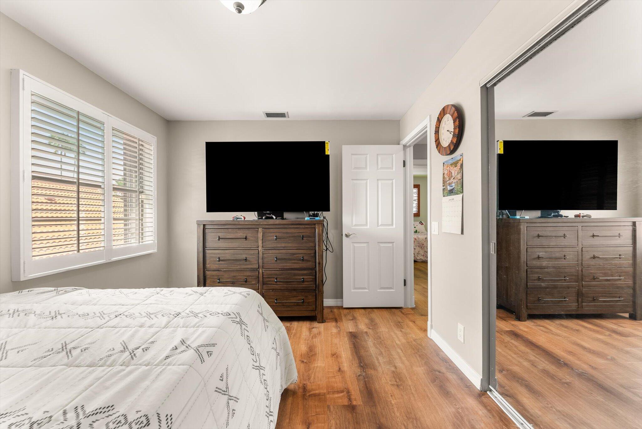 2116 Austin