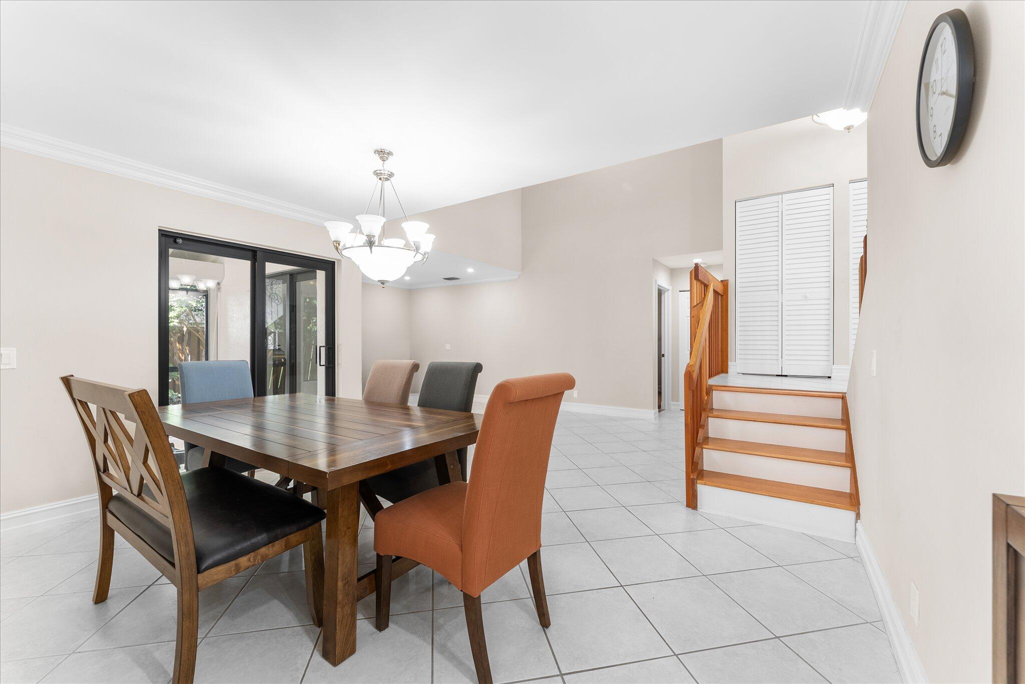 2116 Austin