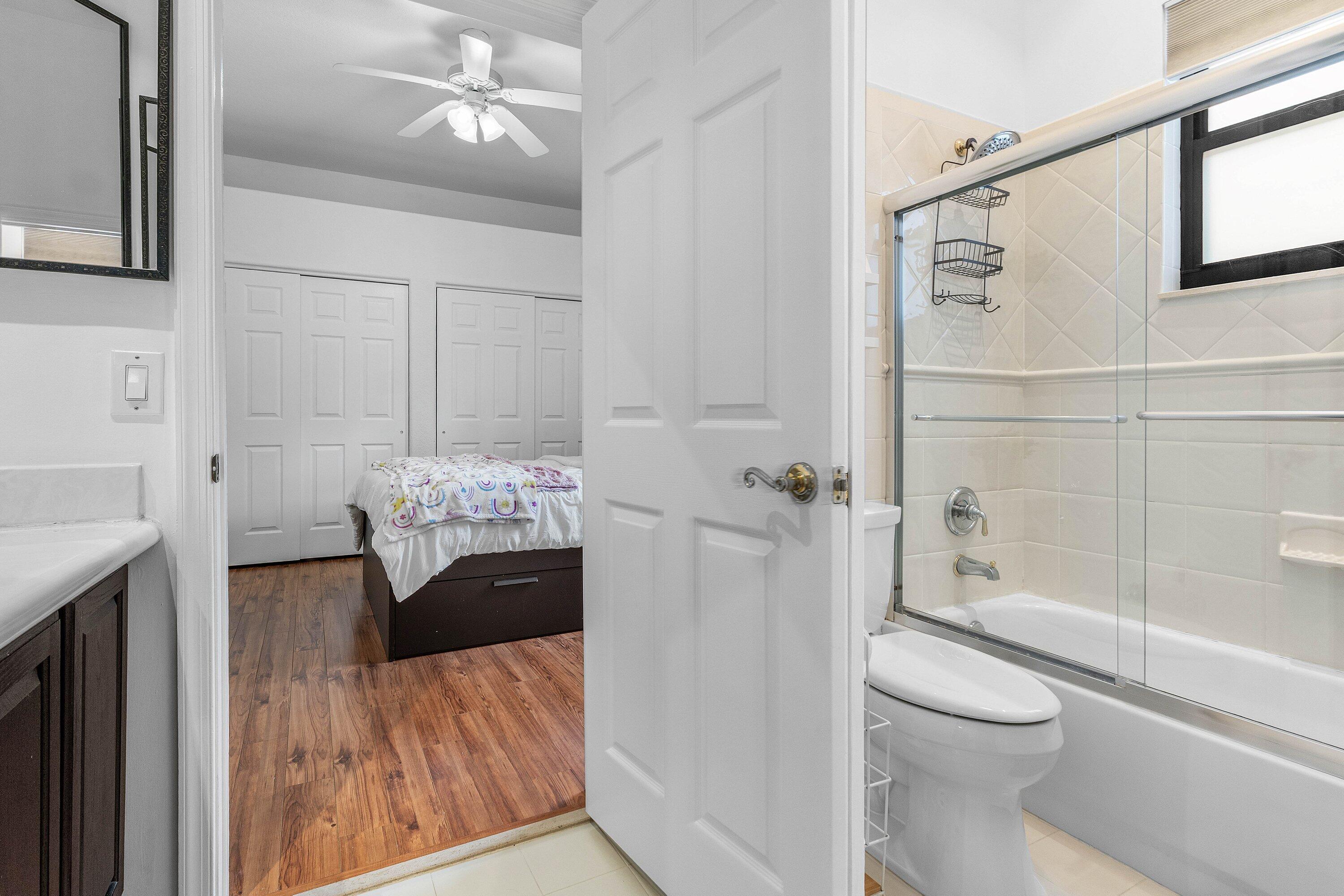 876 NW 123rd Drive