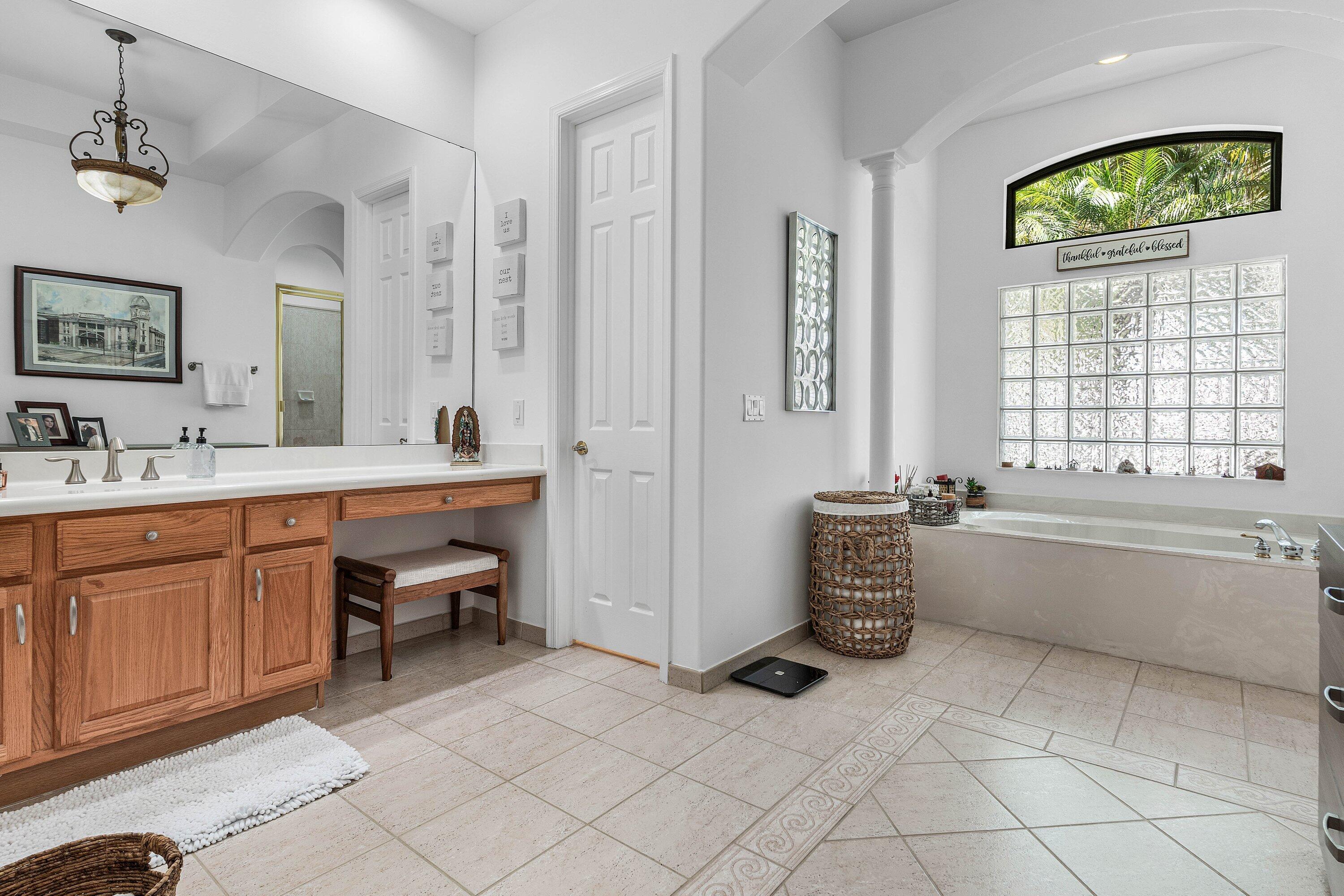 876 NW 123rd Drive