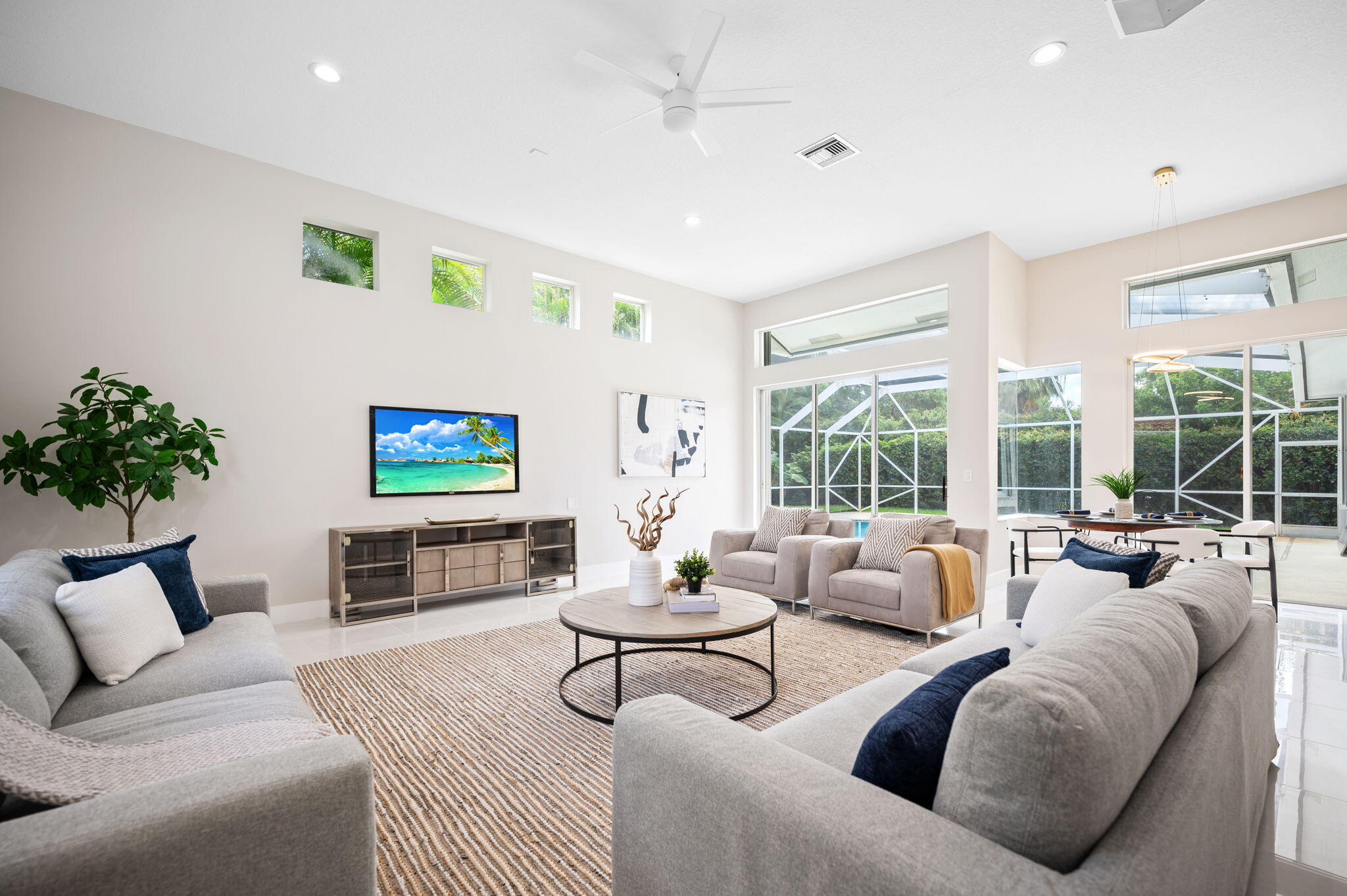 9923 NW 64th Court