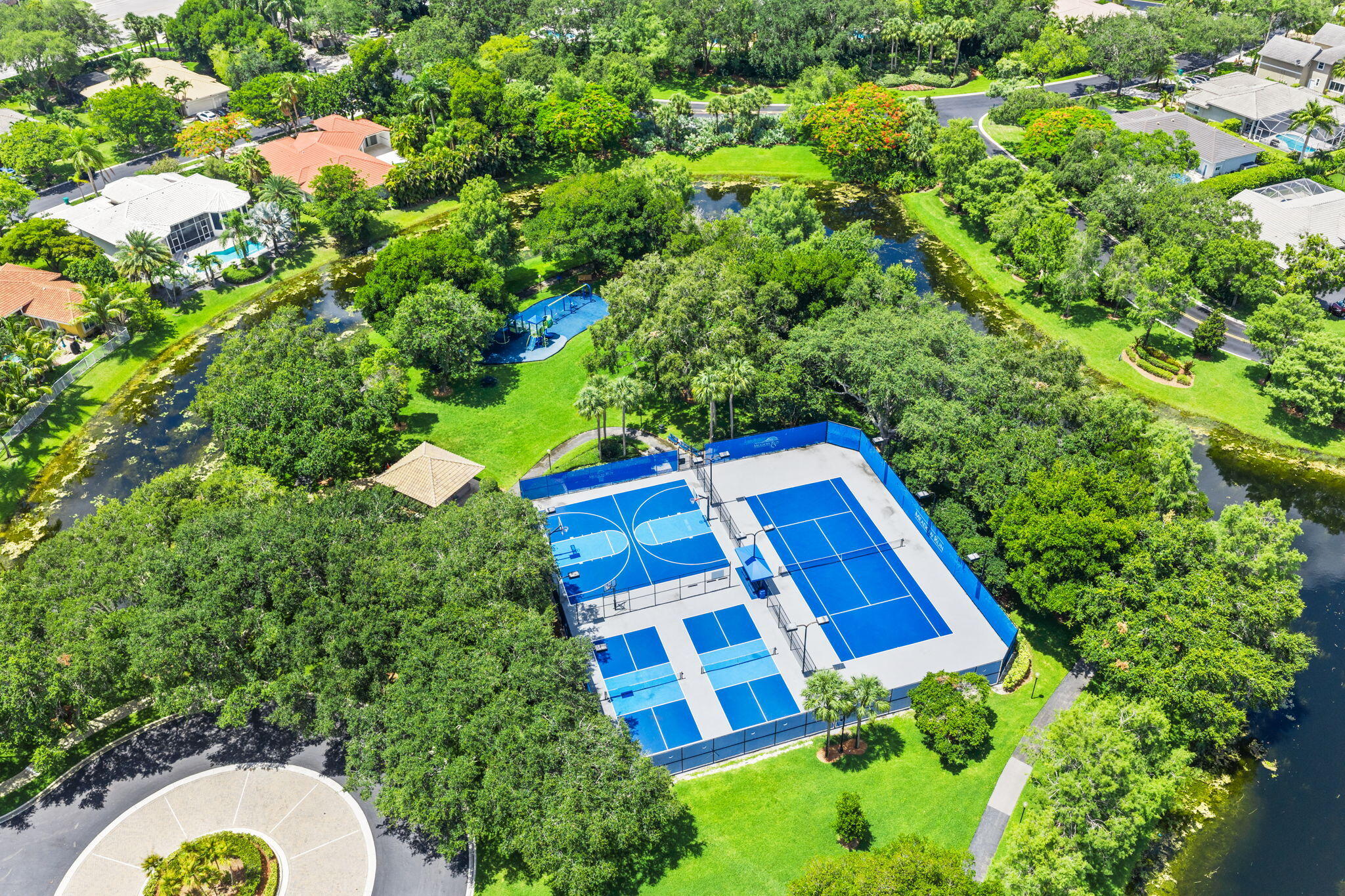 9923 NW 64th Court