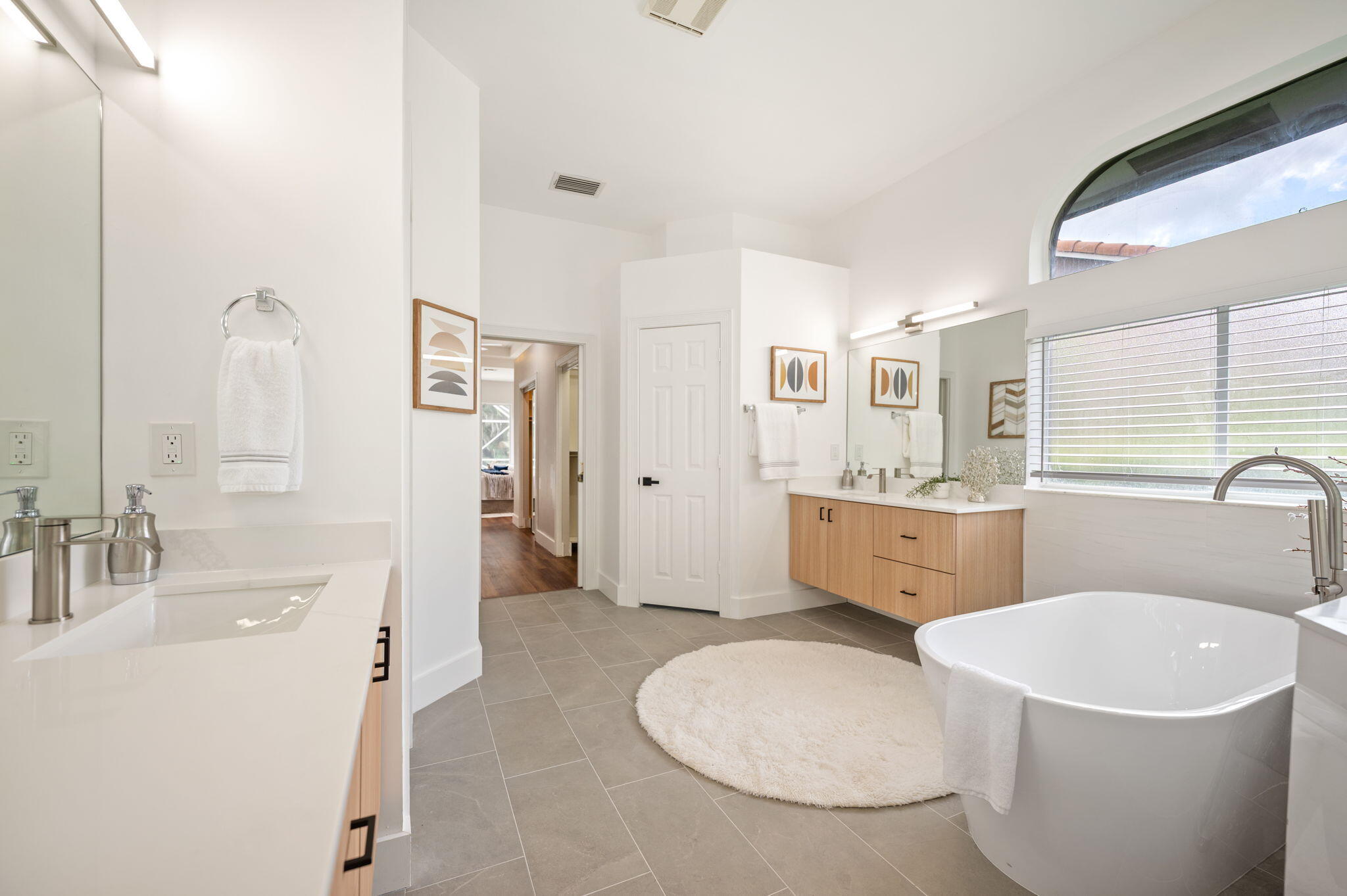 9923 NW 64th Court