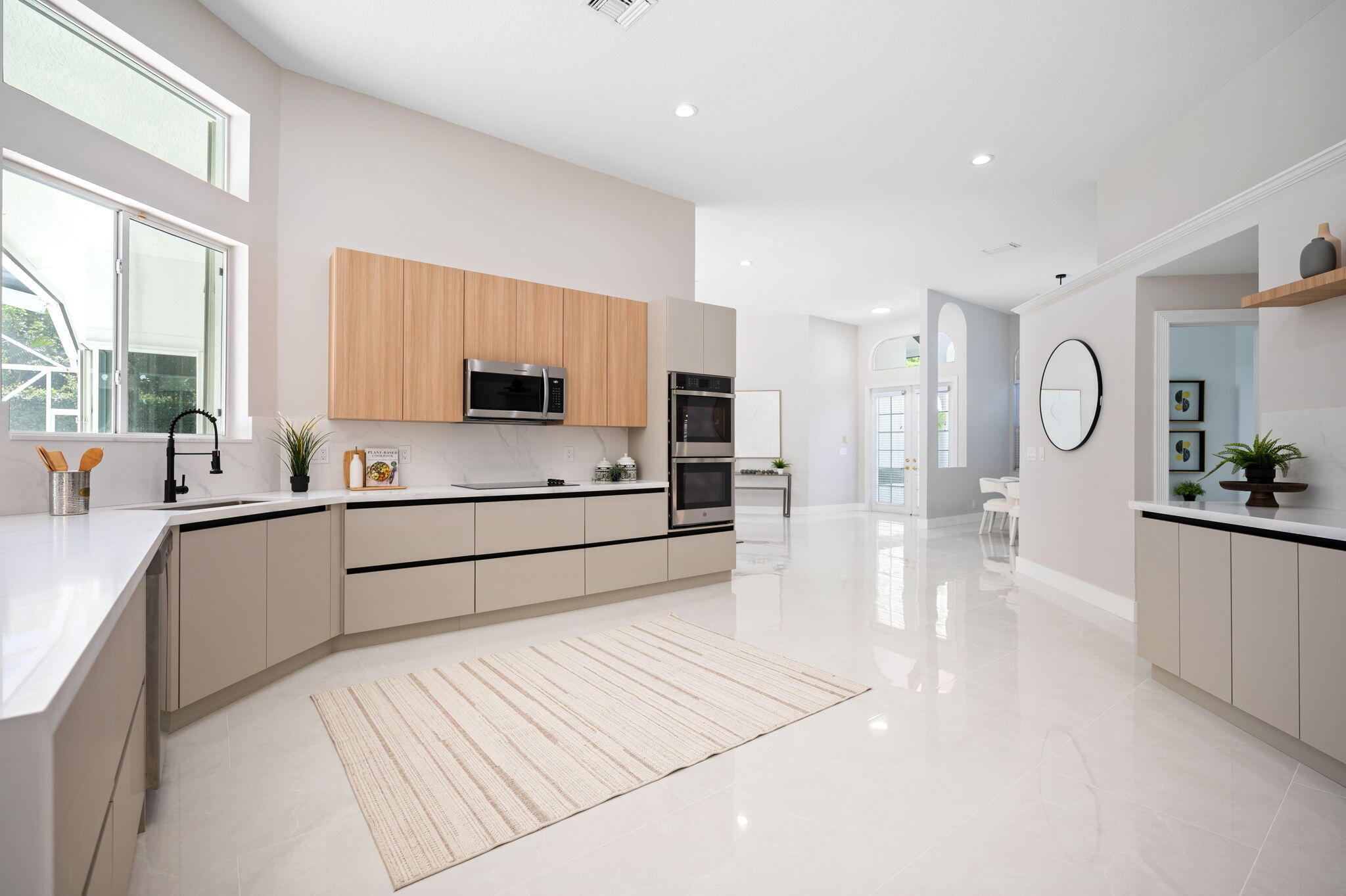 9923 NW 64th Court