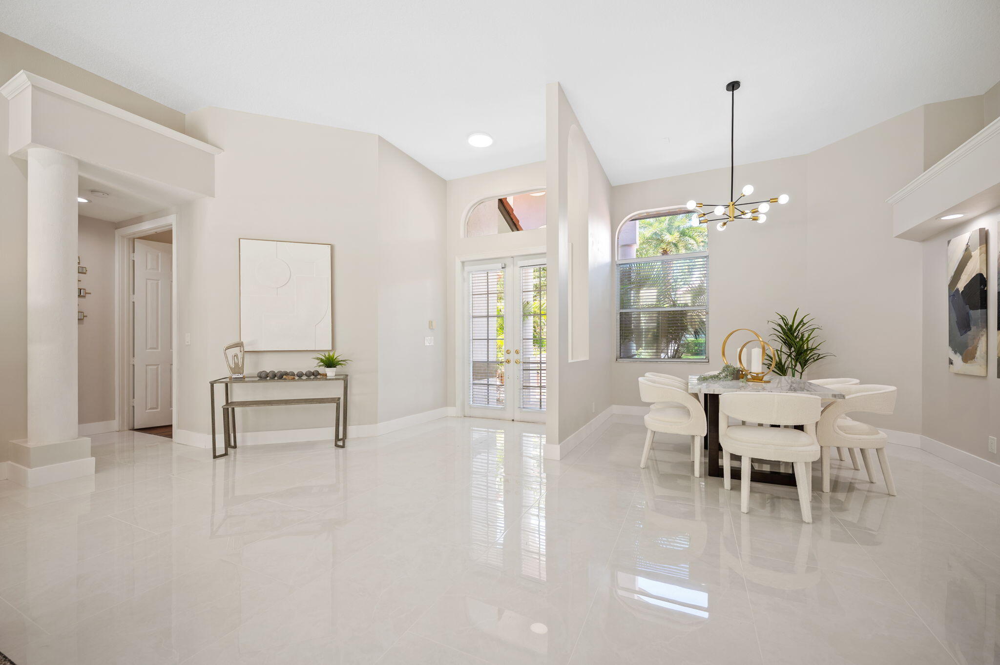 9923 NW 64th Court