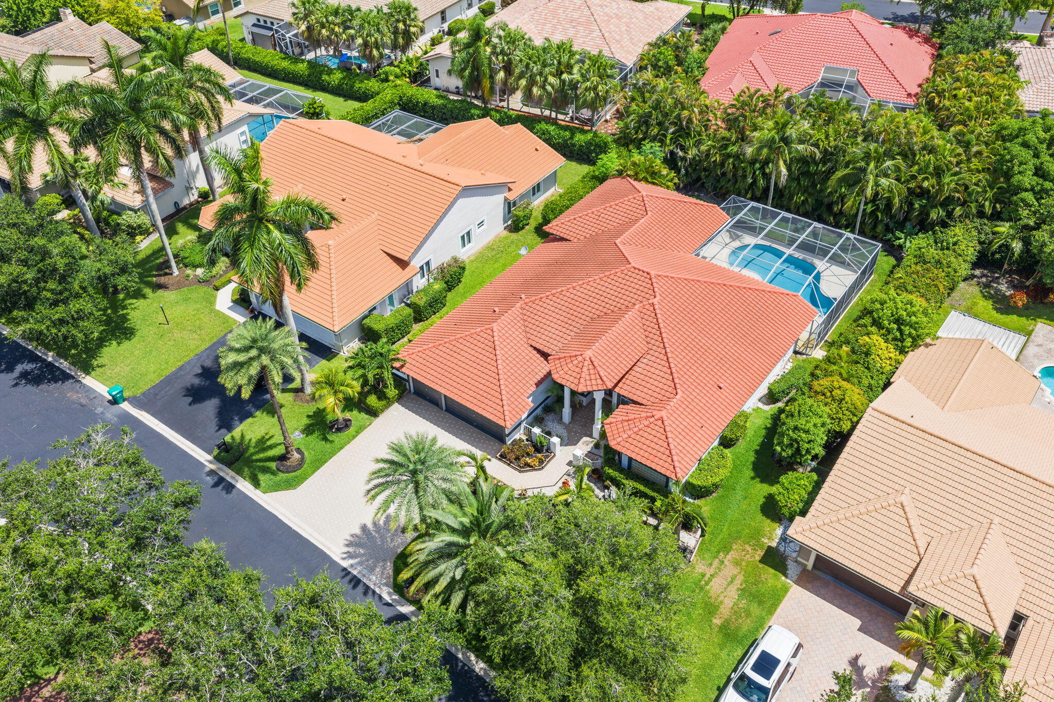9923 NW 64th Court