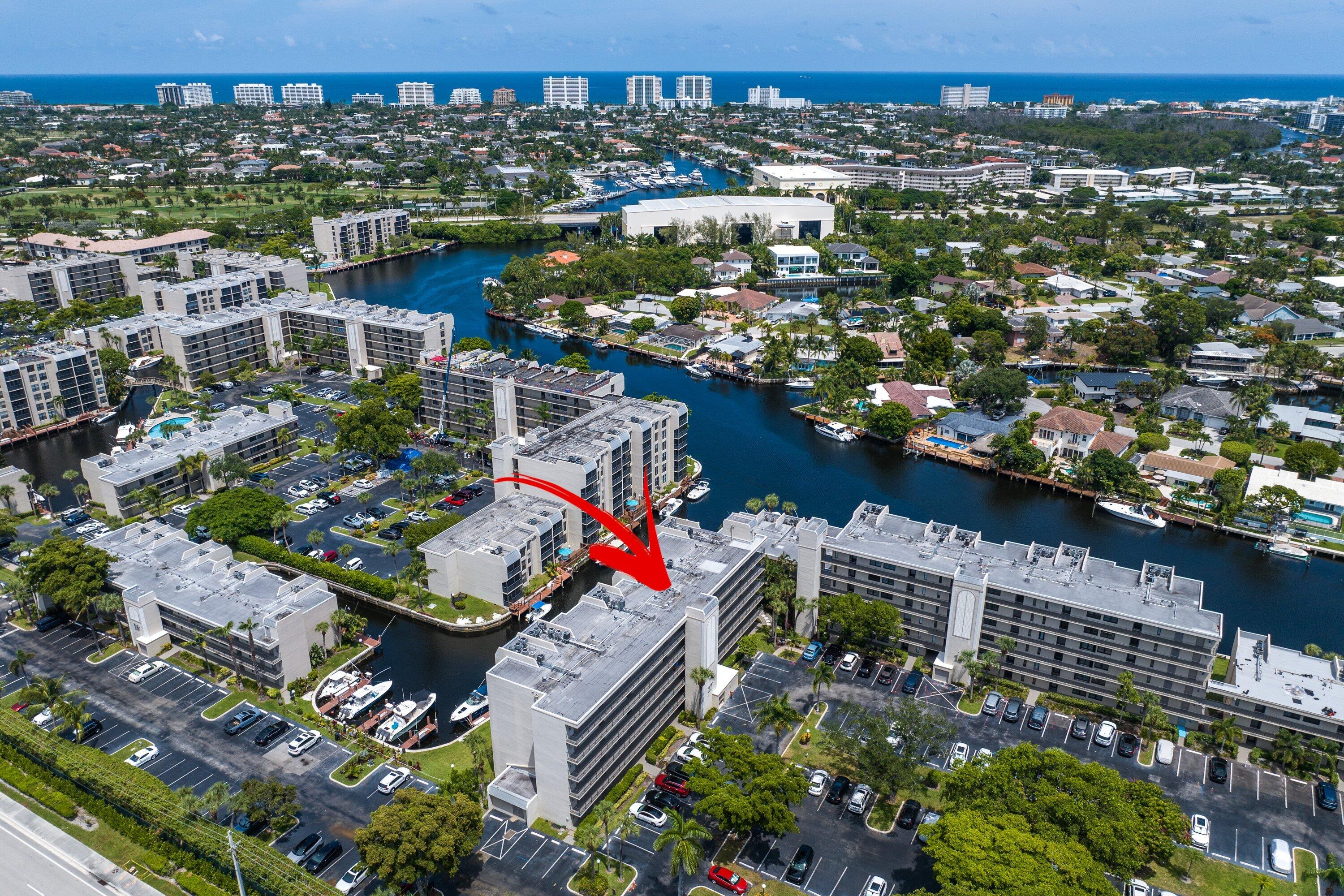 17 ROYAL PALM Way 6060