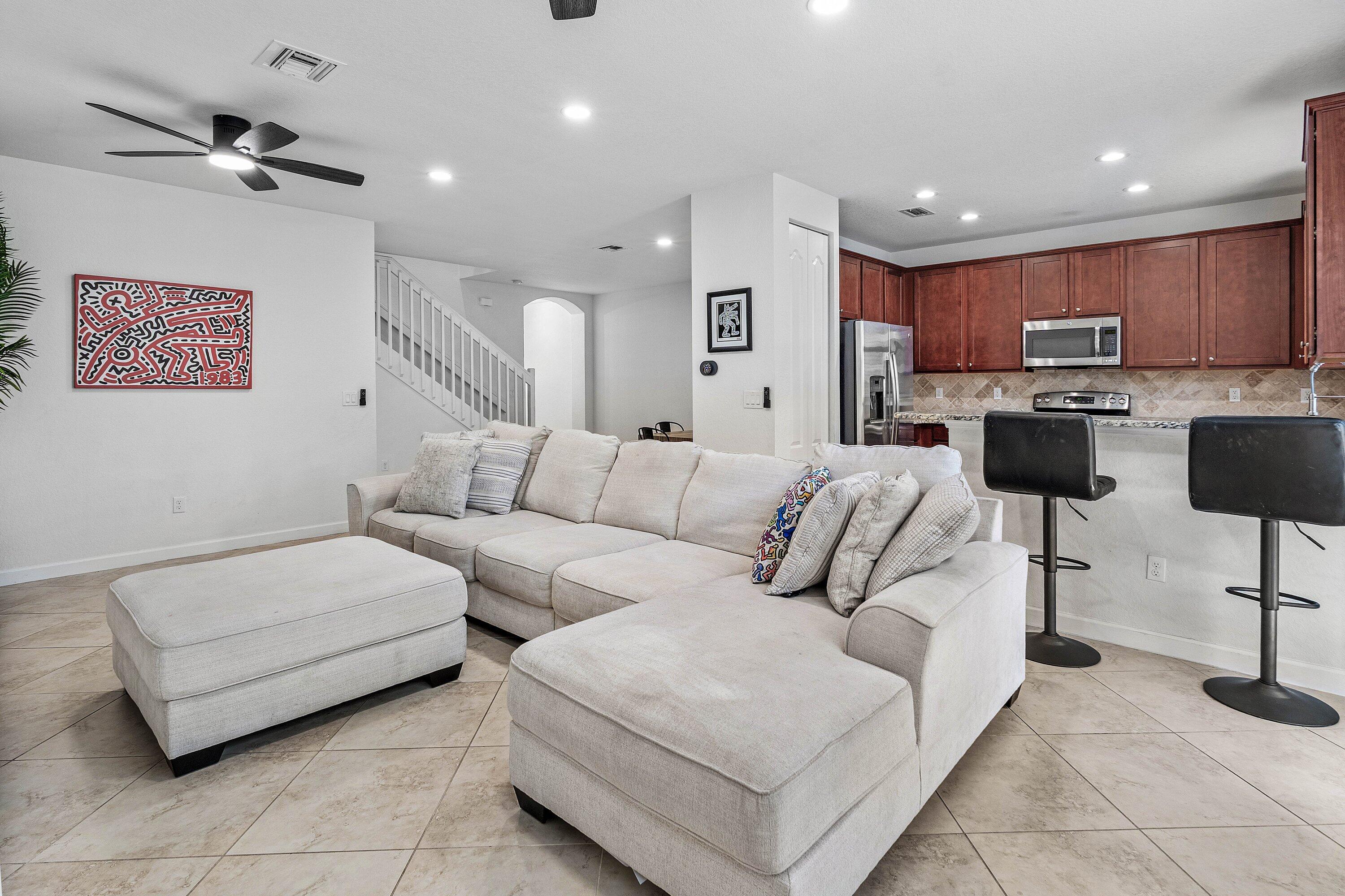9628 Waterview Way