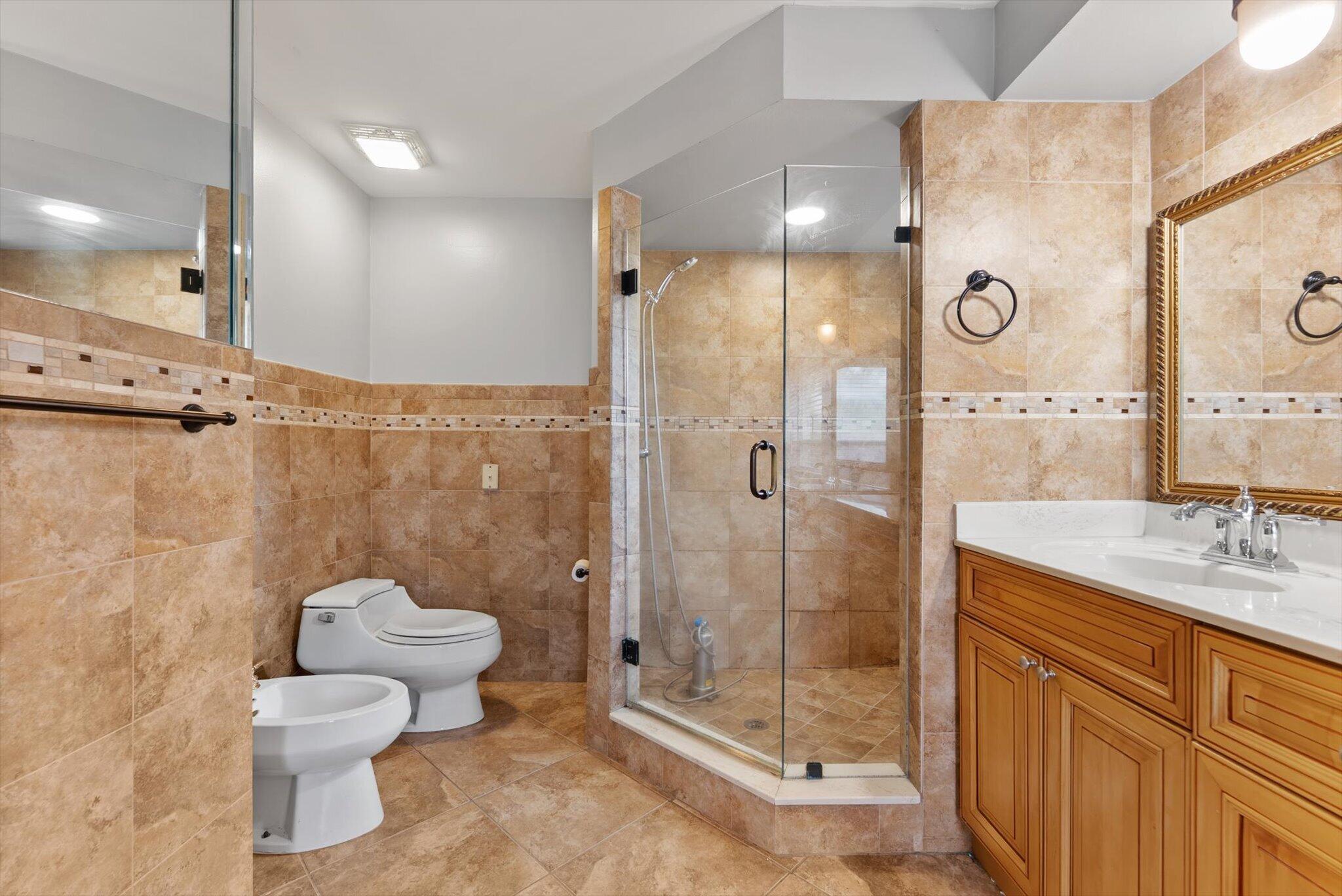 16363 SEGOVIA Circle S