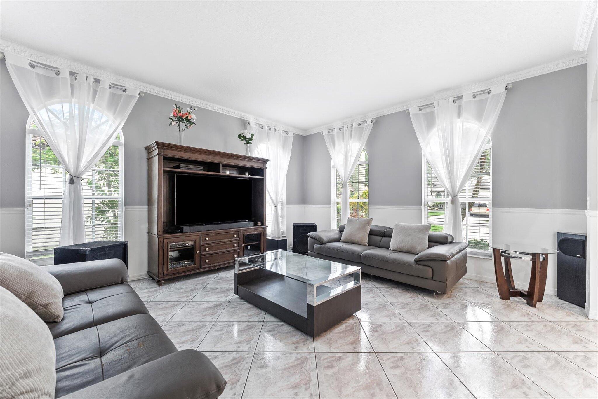 16363 SEGOVIA Circle S