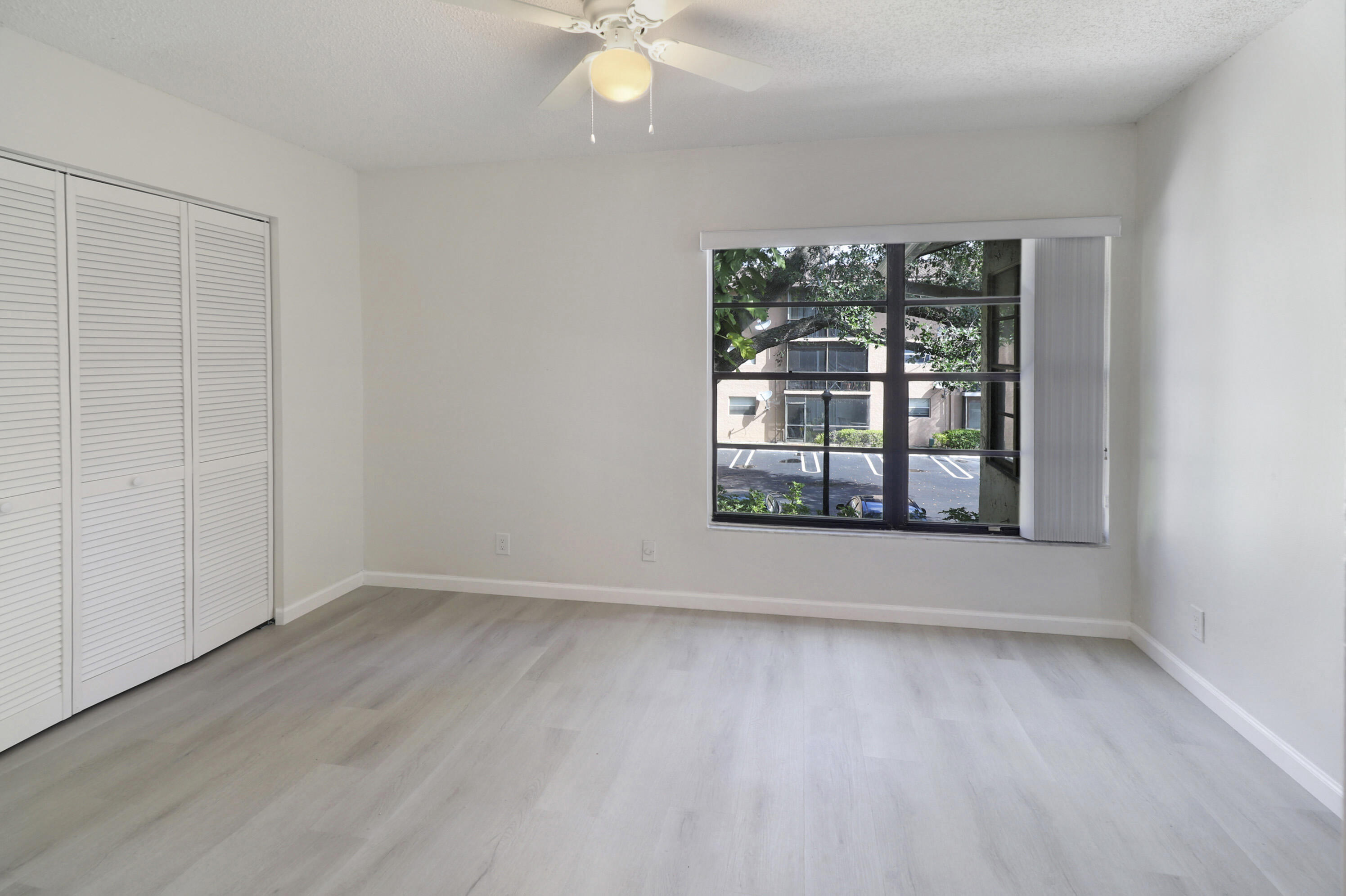 2590 Coral Springs Drive Unit: 2590