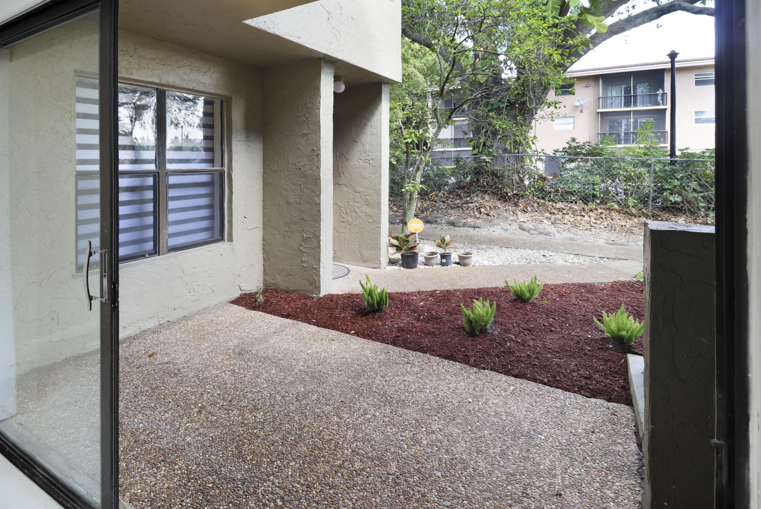 2590 Coral Springs Drive Unit: 2590