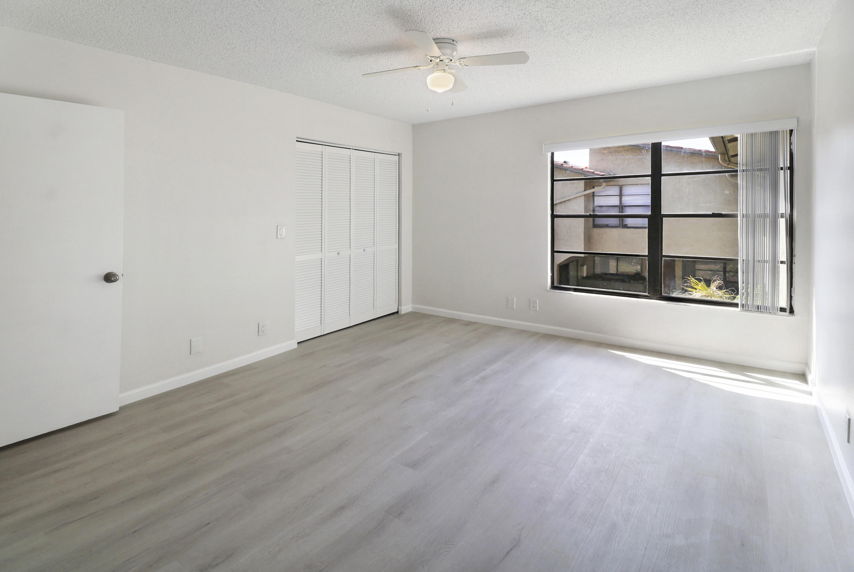 2590 Coral Springs Drive Unit: 2590