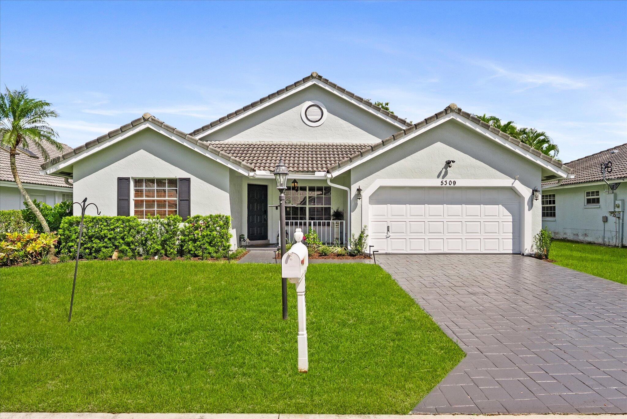 5309 Pine Circle