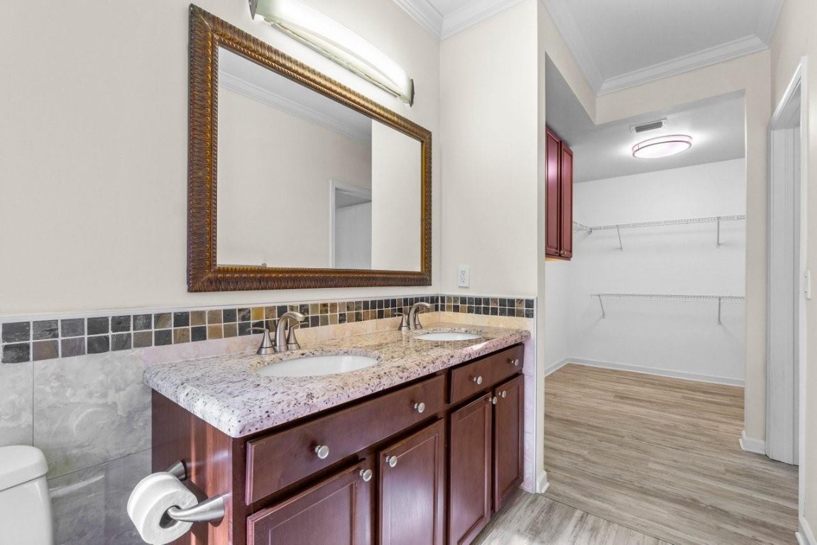 7525 NW 61st Ter 1701