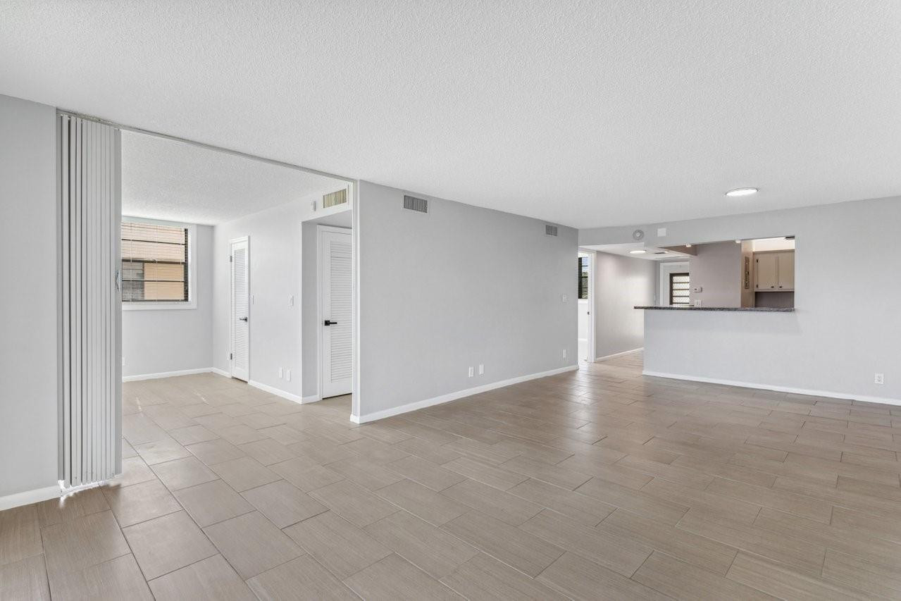 2410 Deer Creek Country Club Blvd 301-E