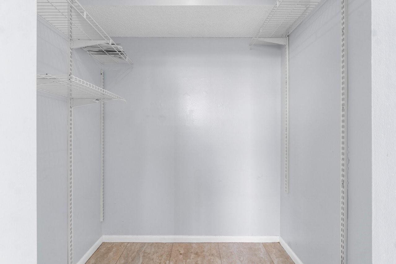 1650 NW 80th Ave 306