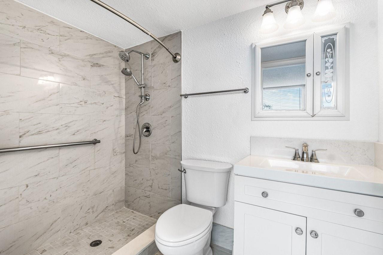 1650 NW 80th Ave 306