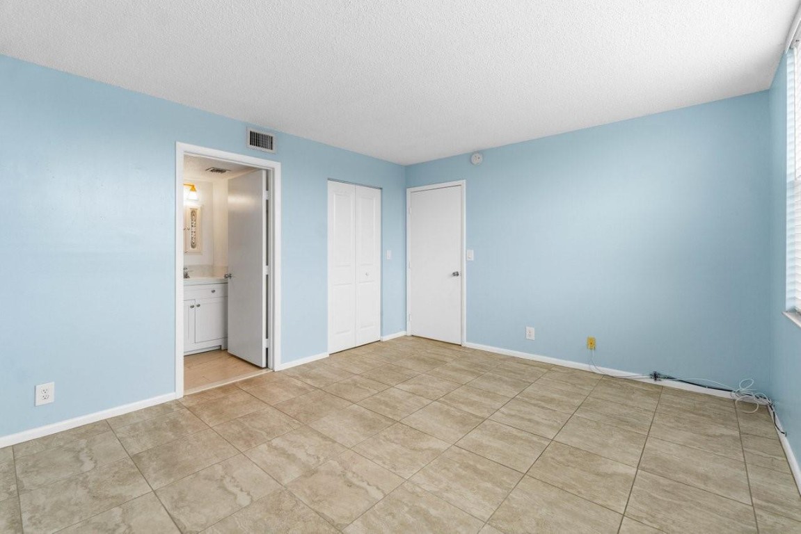 1650 NW 80th Ave 306