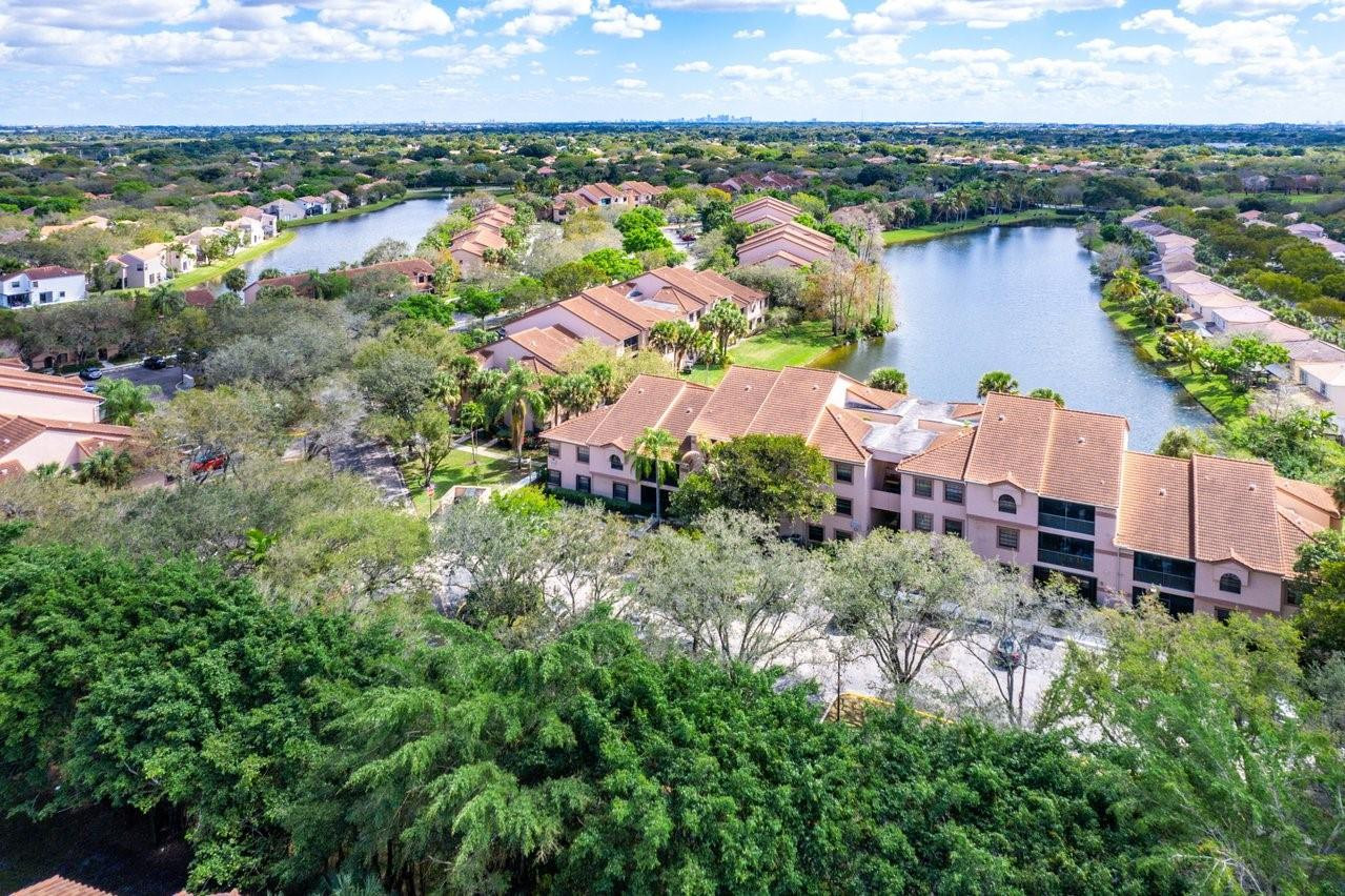 10790 NW 14th St 181