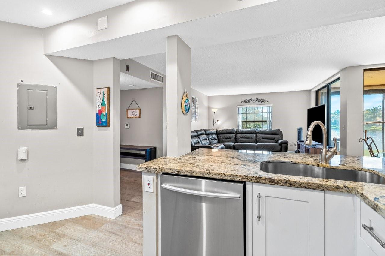 10790 NW 14th St 181