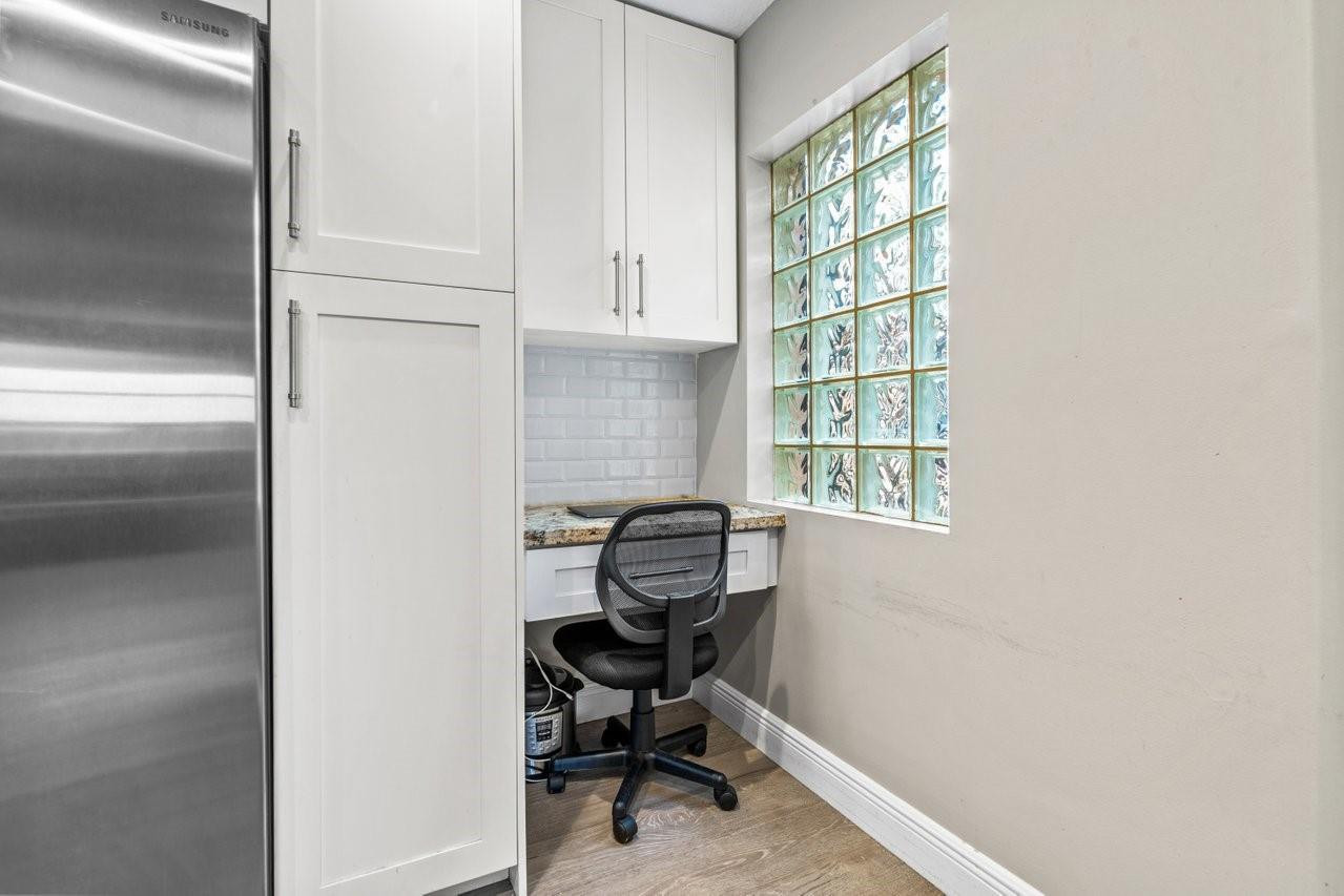 10790 NW 14th St 181