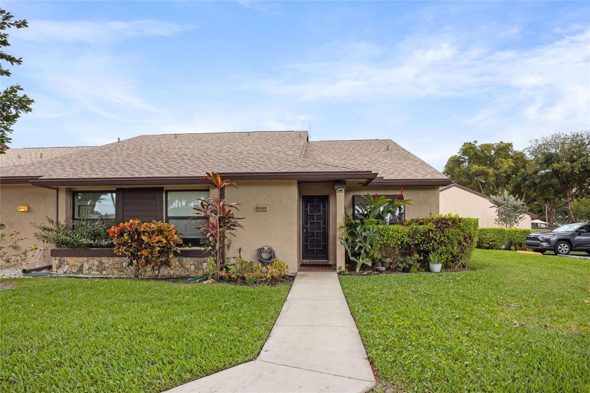 8409 Boca Glades Blvd E