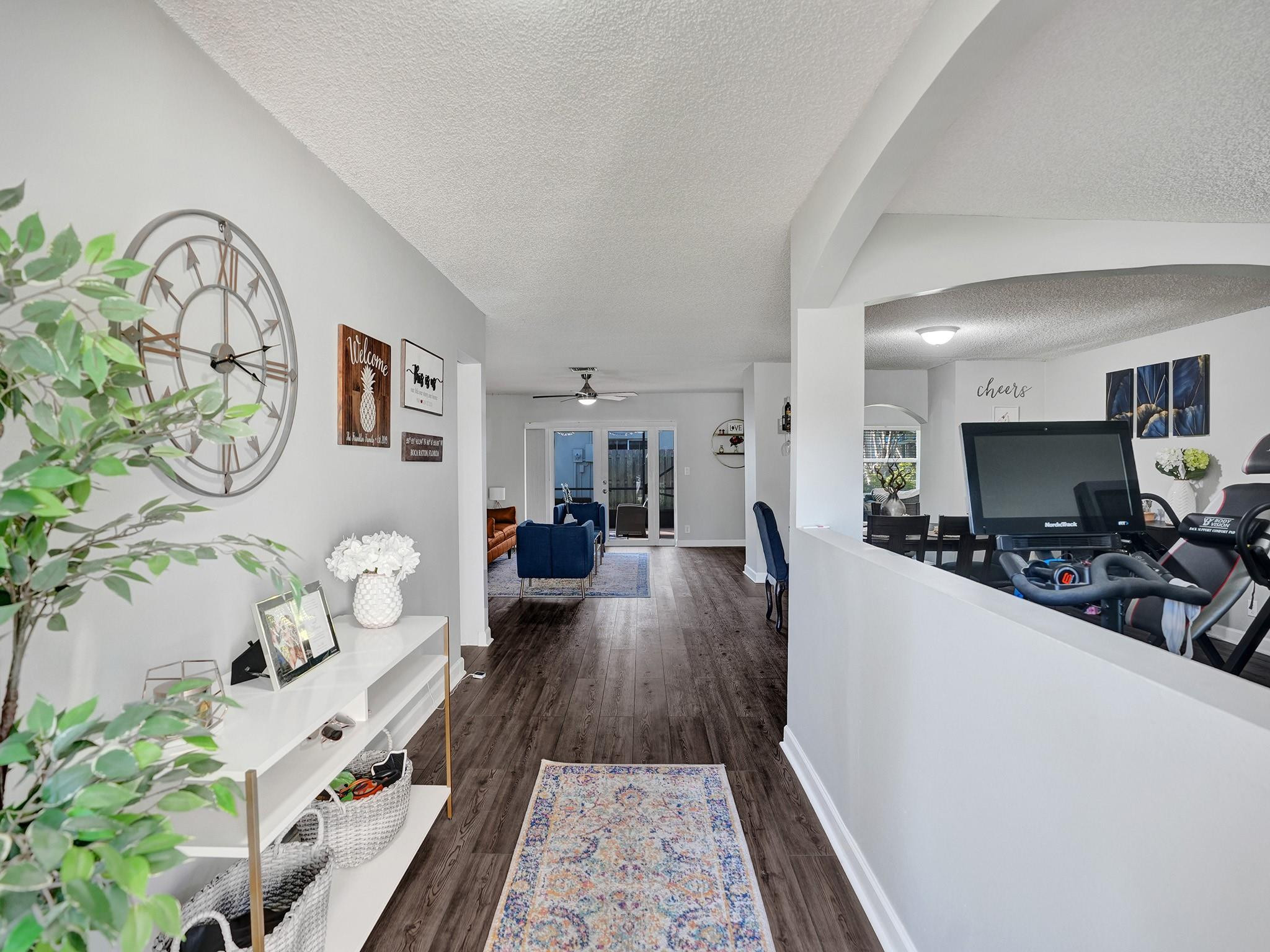 21199 Escondido Way