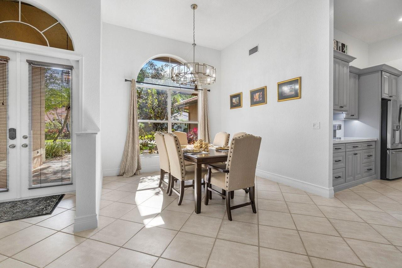 7057 NW 66th Ter