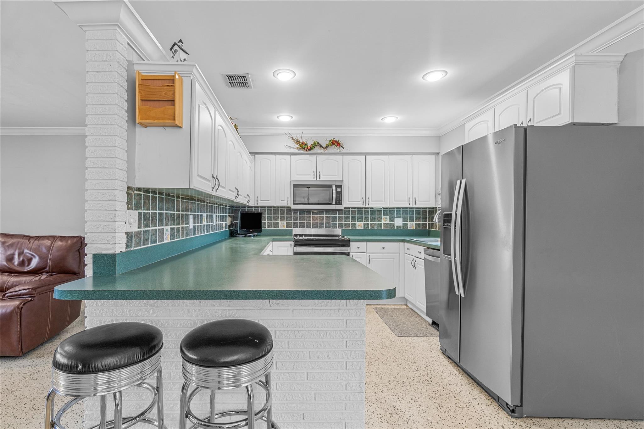 4430 NW 10th St