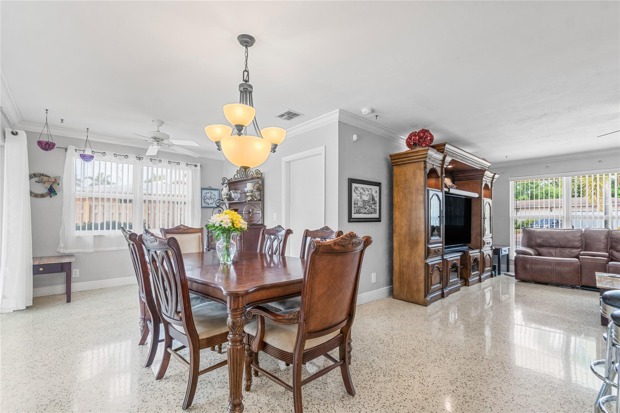 4430 NW 10th St