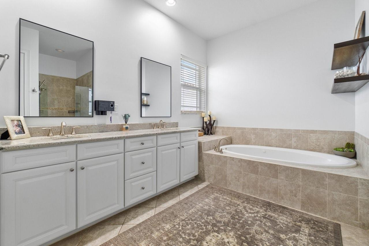 9131 Cattail Run