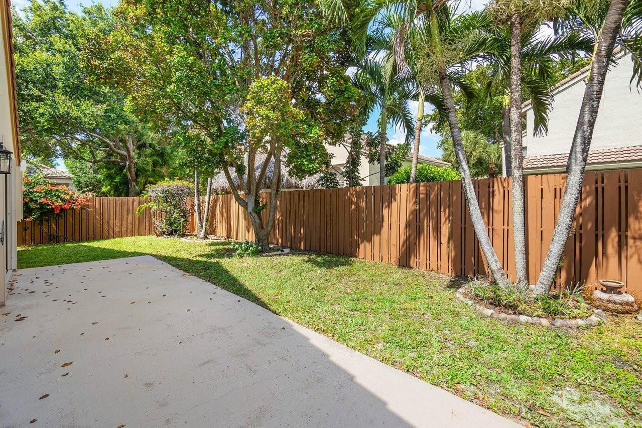 7660 NW 61st Ave