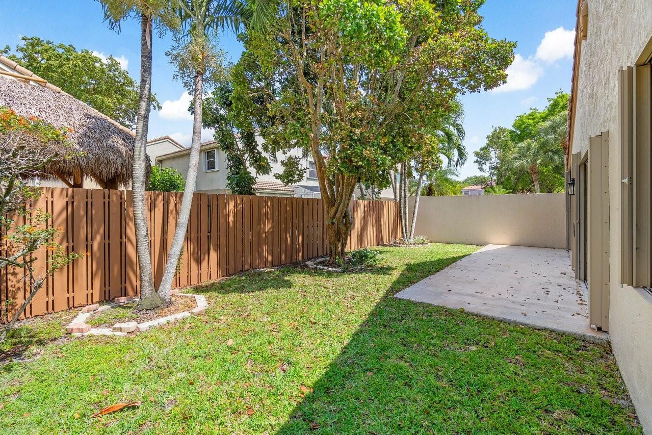 7660 NW 61st Ave