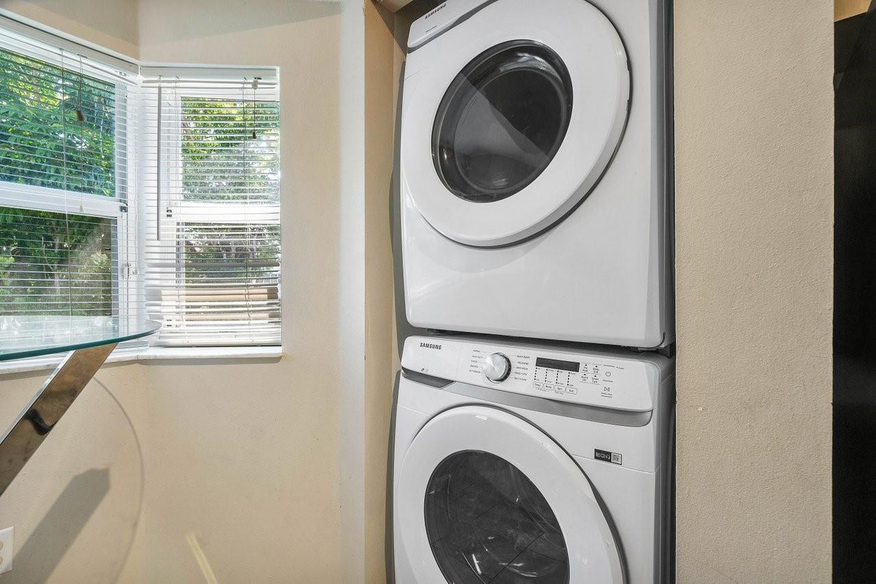 3504 Briar Bay Blvd 204