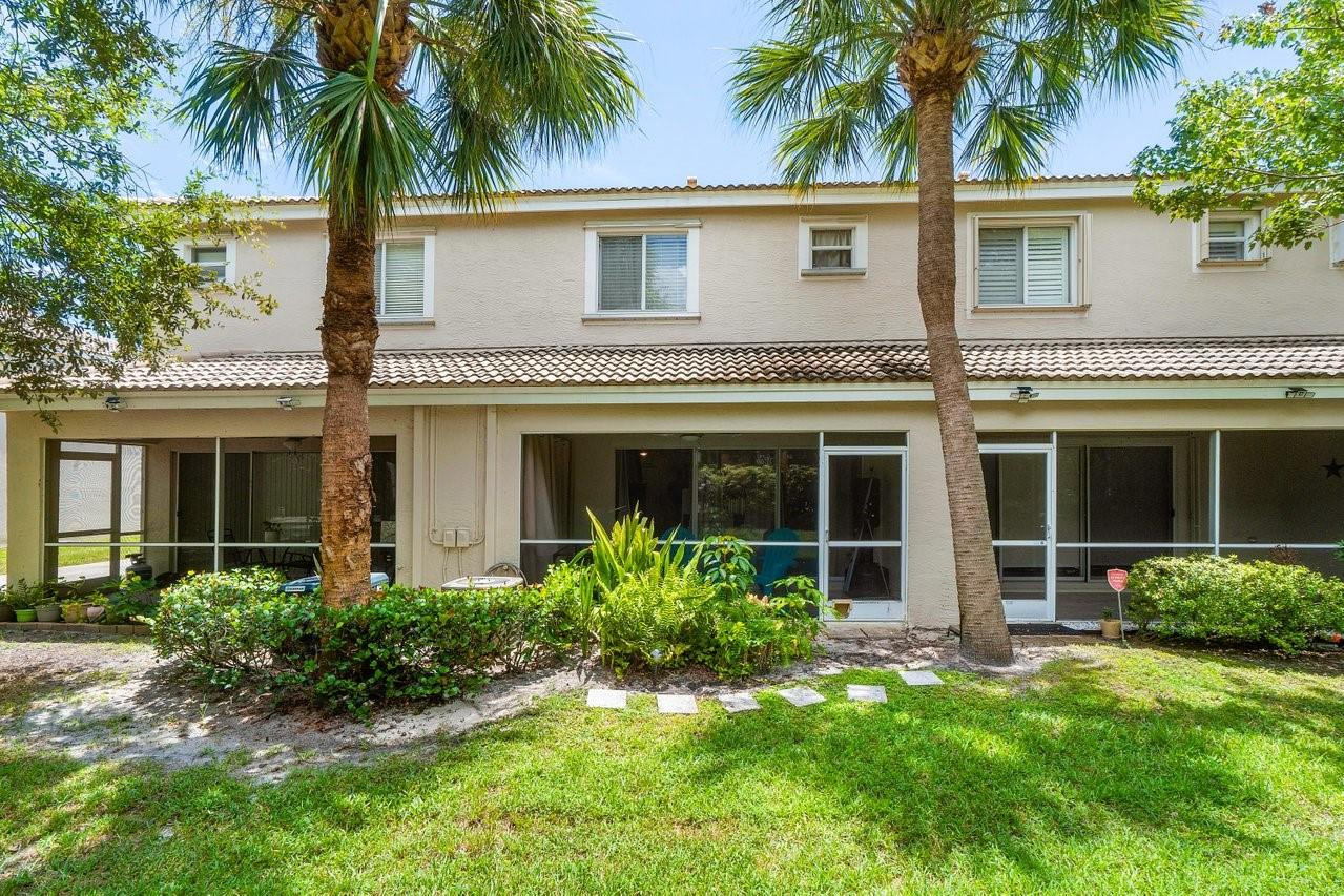4815 Palmbrooke Cir