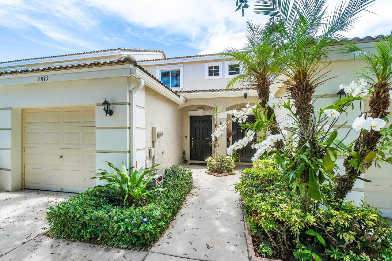 4815 Palmbrooke Cir