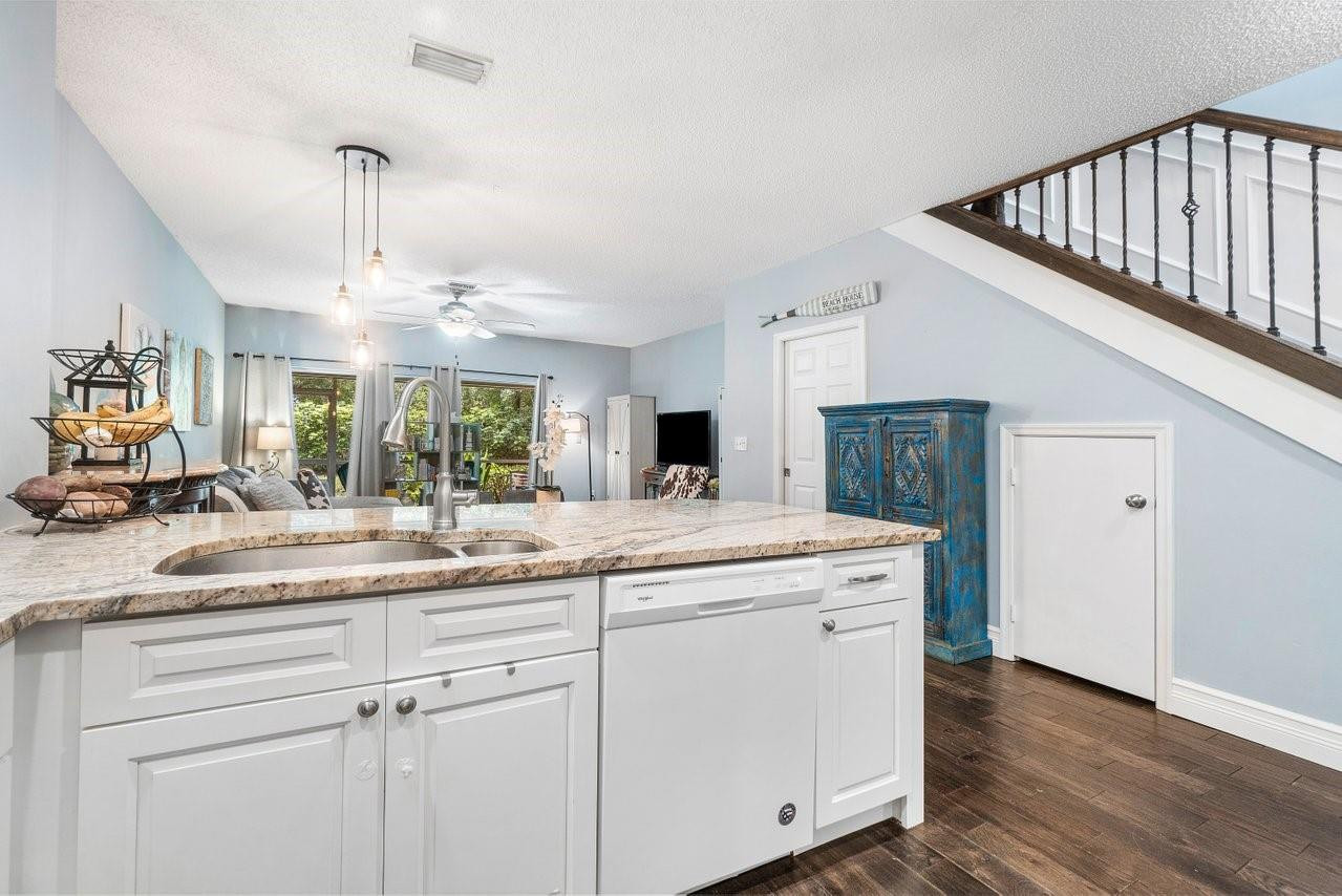 4815 Palmbrooke Cir