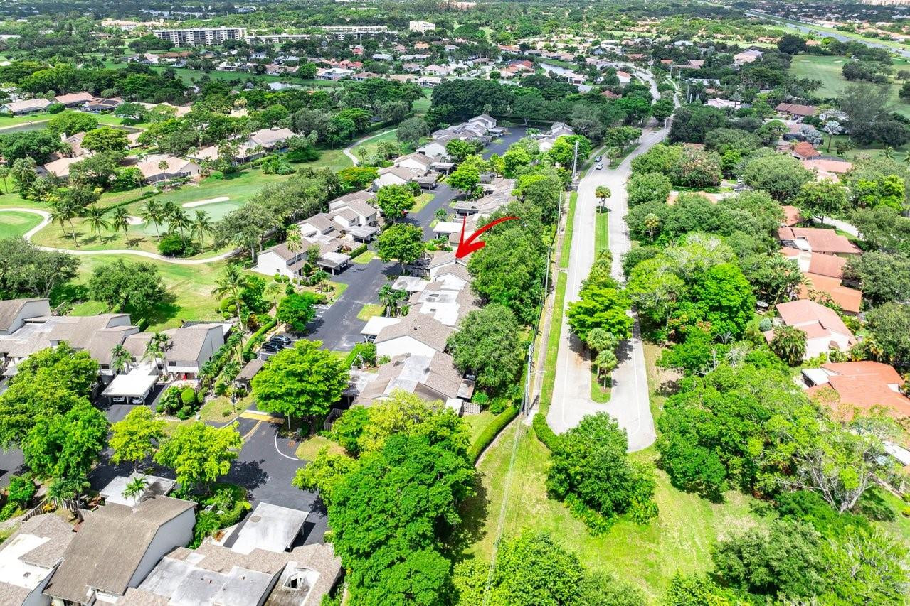 1895 Deer Creek Wildwood Ln N 1895