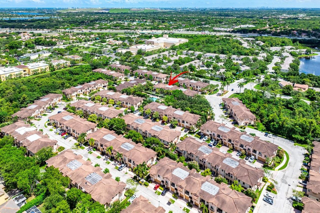 4753 Cypress St 4753