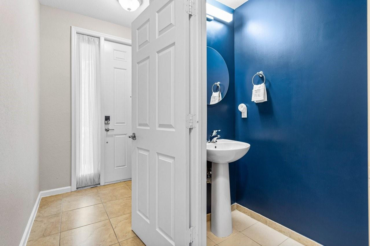 4753 Cypress St 4753